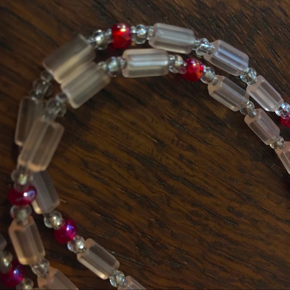 Pink & Red Glass Bead Necklace - Picture 2 of 4